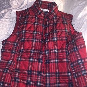 Women’s plaid vest!